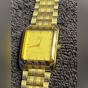 Q&Q vintage two tone watch